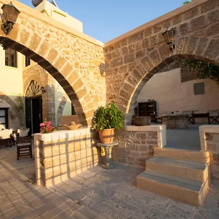 アパート The Old Town House Rhodes City