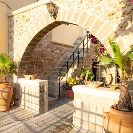 The Old Town House Apartment Rhodes City