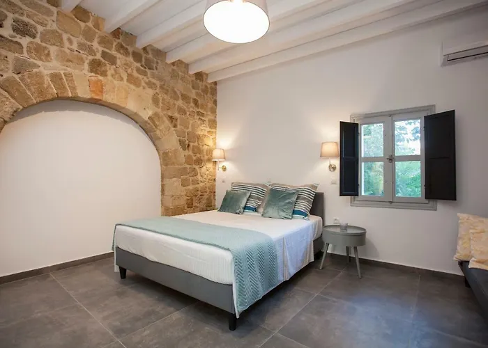 The Old Town House * Rhodes City